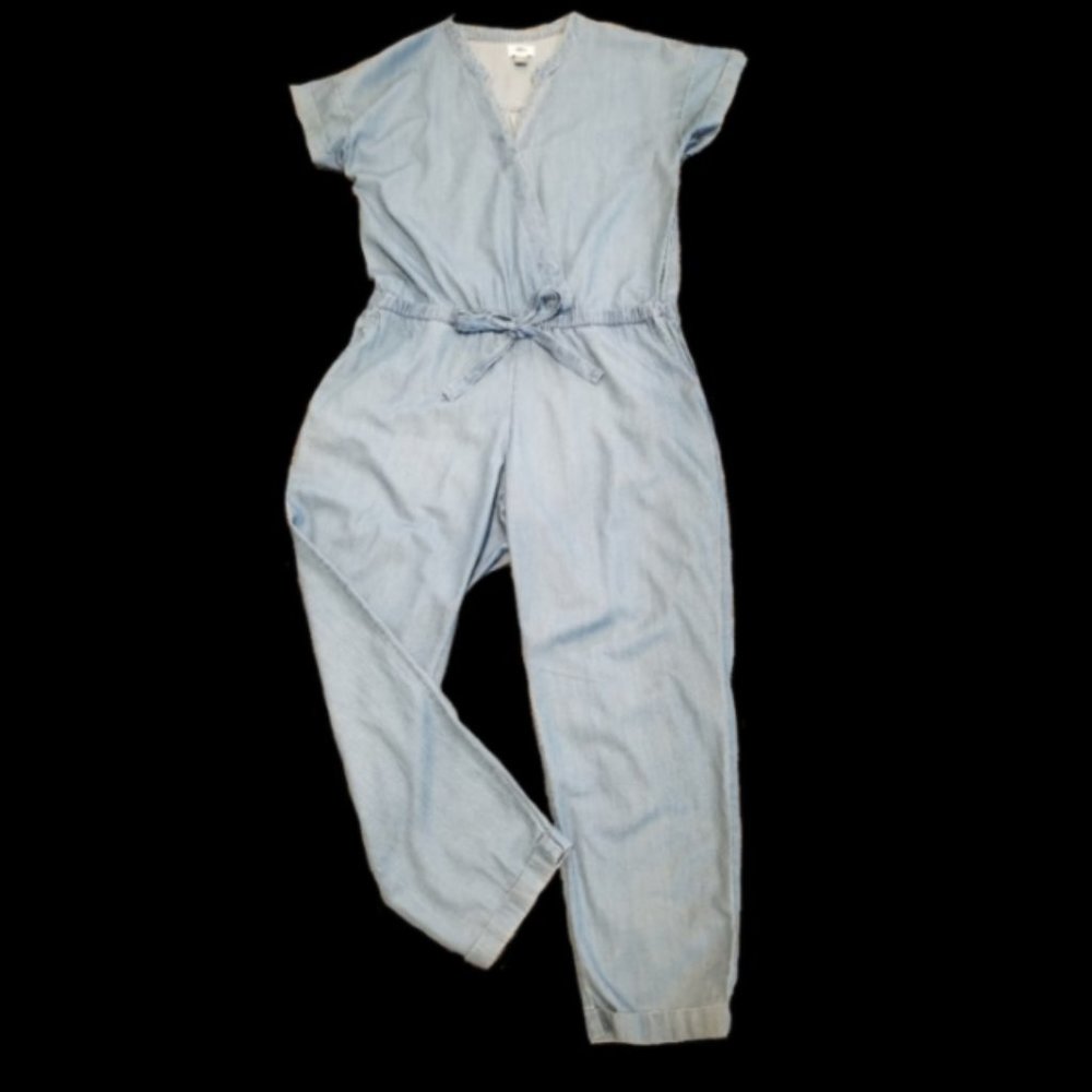 Sz M Old Navy Denim Jumpsuit